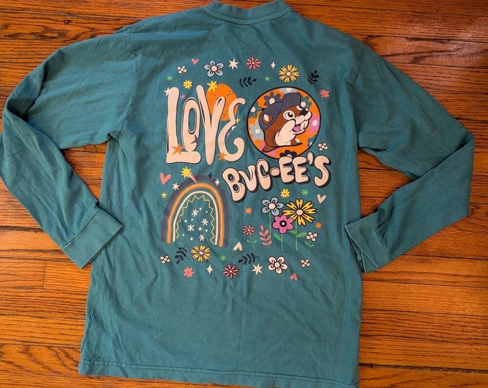 Buck-ees Love Summer Floral T Shirt Women's Medium Green